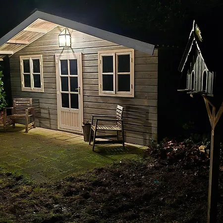 Holiday home Charming In With Garden