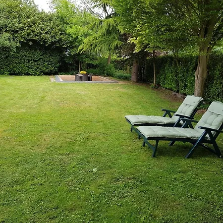 Charming In With Garden Holiday home Garderen